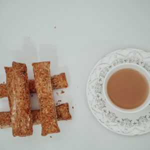 NAMKEEN LAMBE PUFF (250GM)